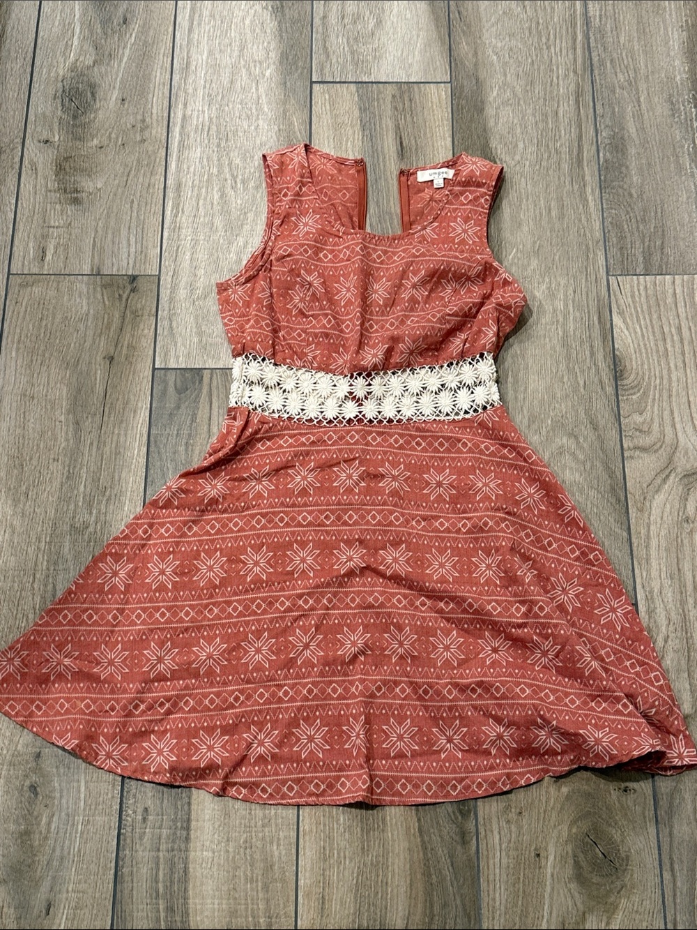 Umgee Rust Red Patterned Sleeveless Dress with White Crochet Waist